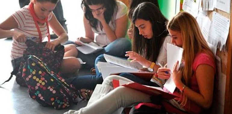 El fantasma de los exámenes finales recorre la universidad