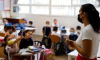 Día Mundial del Docente: recuperar la educación